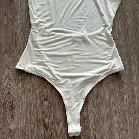 Lulus One Shoulder Bodysuit - Picture 4 of 10
